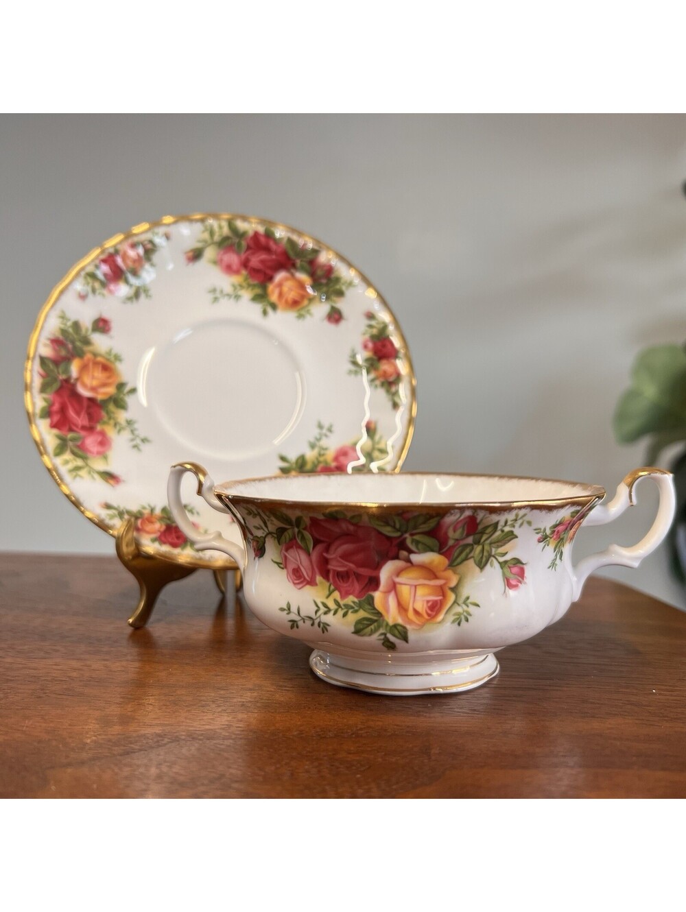 Royal Albert Old Country Roses Footed Cream Soup Bowl Saucer Set Bone China